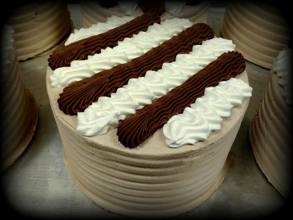 Store Cakes | Orland Park Bakery Orders